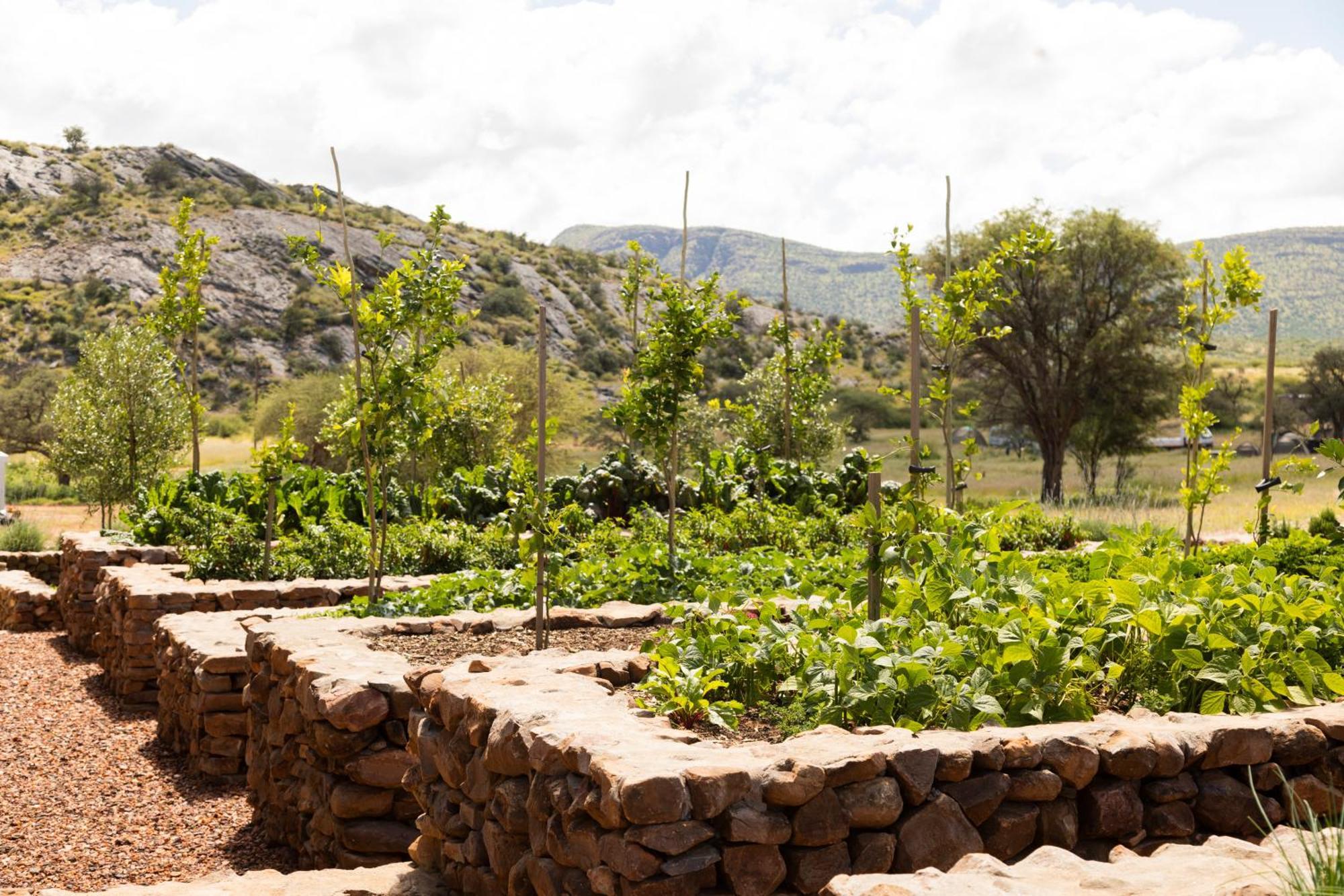 Gmundner Lodge Windhoek Bagian luar foto